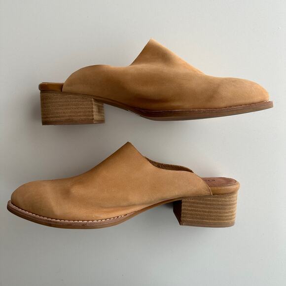 Overland Rayna NWOB Almond Toe Wood Heel Tan Nubuck Mule Shoe EU 40 US 9 9.5 - Picture 3 of 9